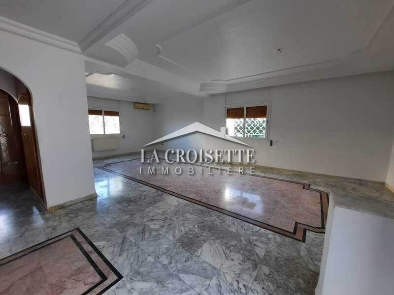 Villa S+6 à Gammarth
